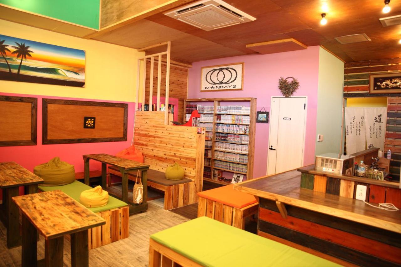 みーまん奄美 Hostel Amami Εξωτερικό φωτογραφία